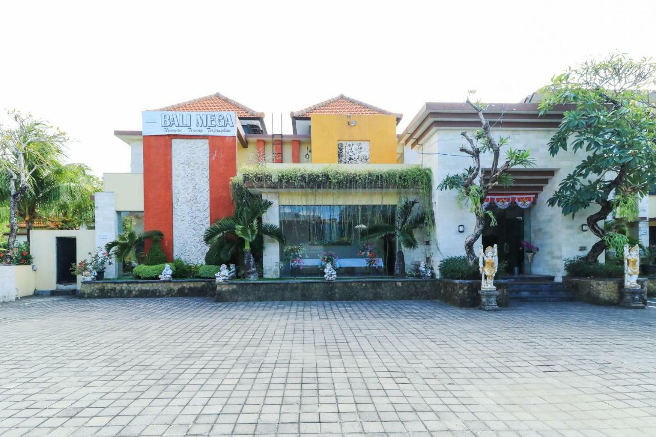 Bali Mega Hotel Джимбаран Екстер'єр фото