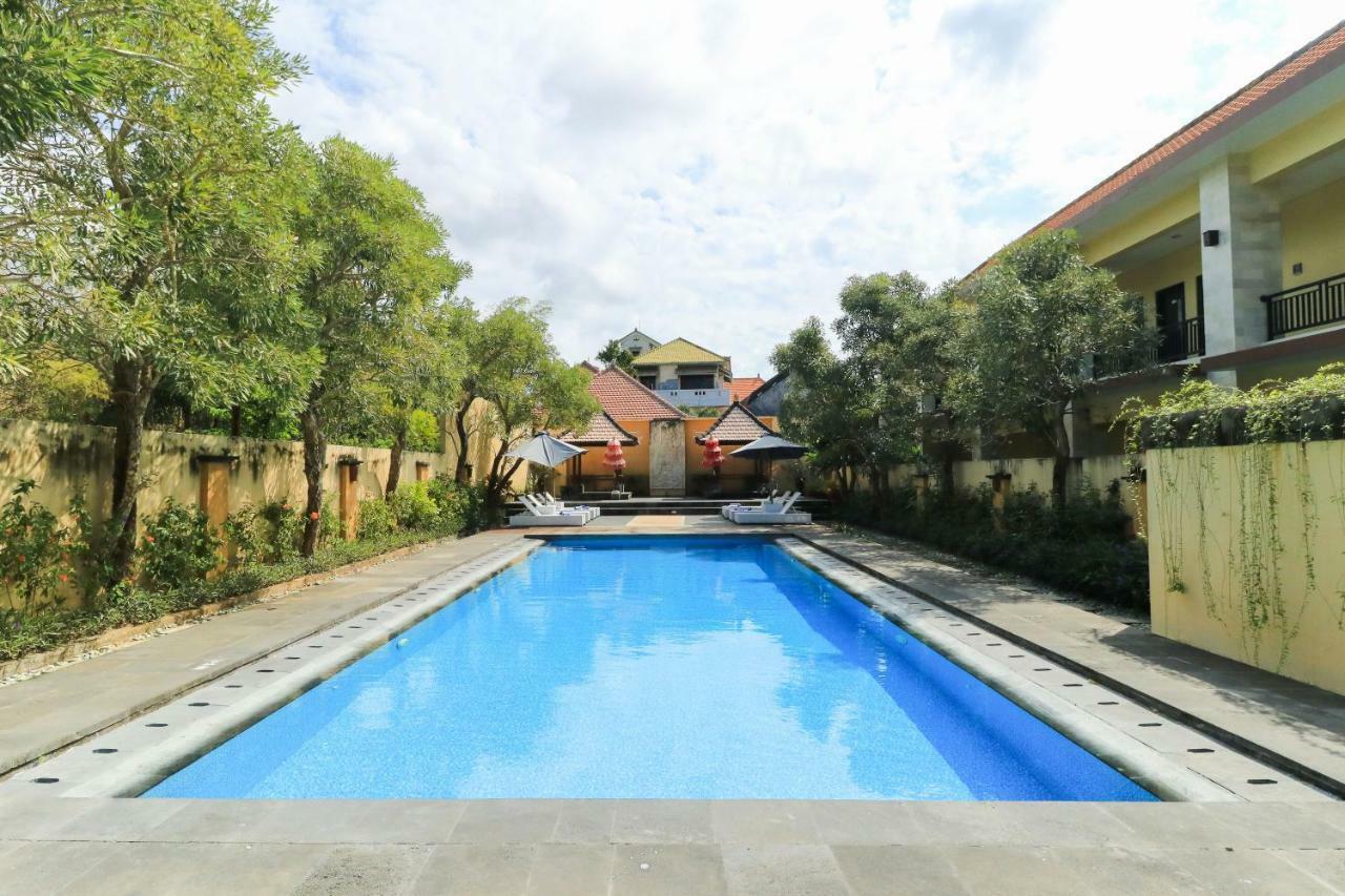 Bali Mega Hotel Джимбаран Екстер'єр фото