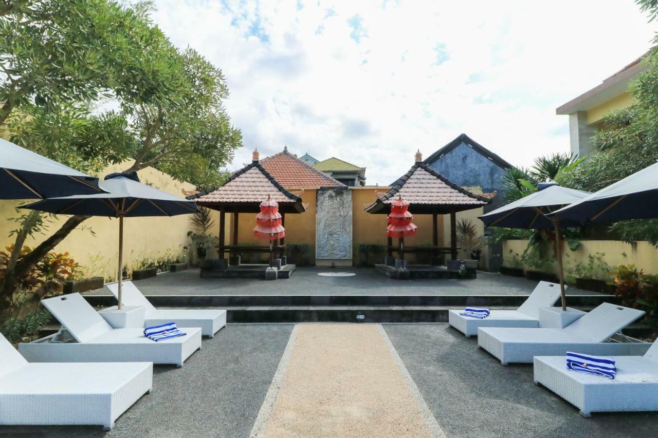 Bali Mega Hotel Джимбаран Екстер'єр фото